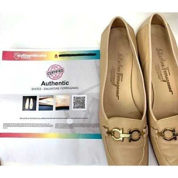 Ferragamo Loafer with Gancini Ornament, Beige Leather, C7DO 22507 V29, Sz 9.5 4A - Picture 2 of 11